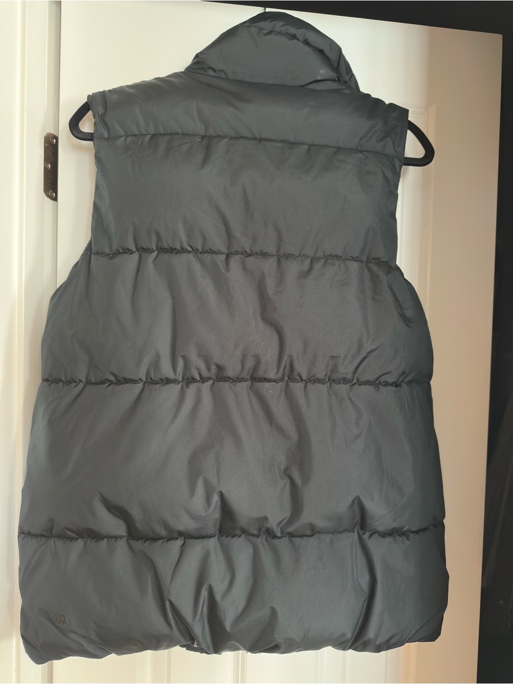 All In Motion Puffer Vest - Picture 3 of 7